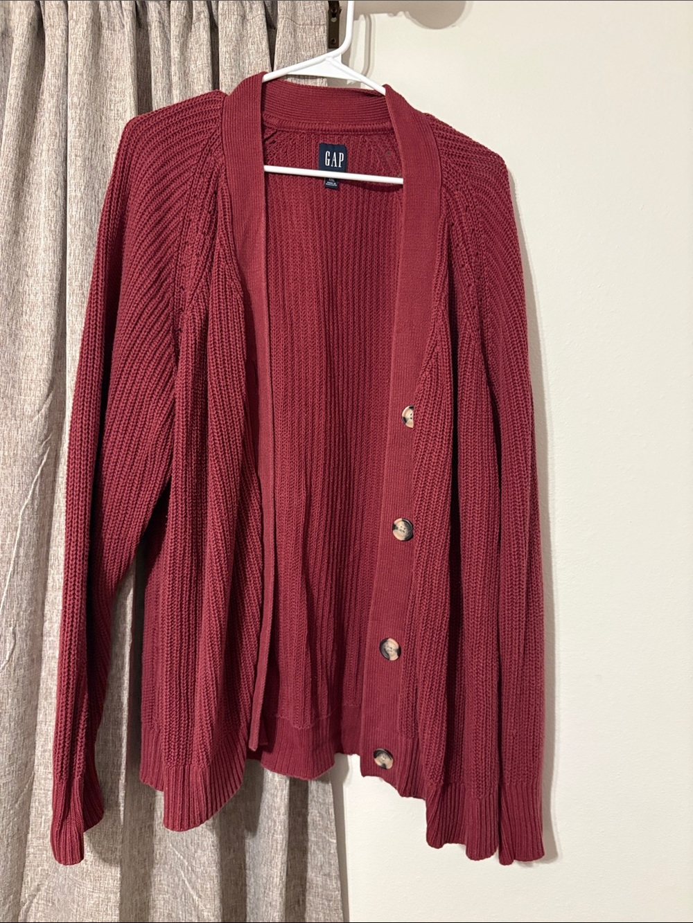 GAP Women's Ribbed Button-Up Cardigan Sweater - Wine